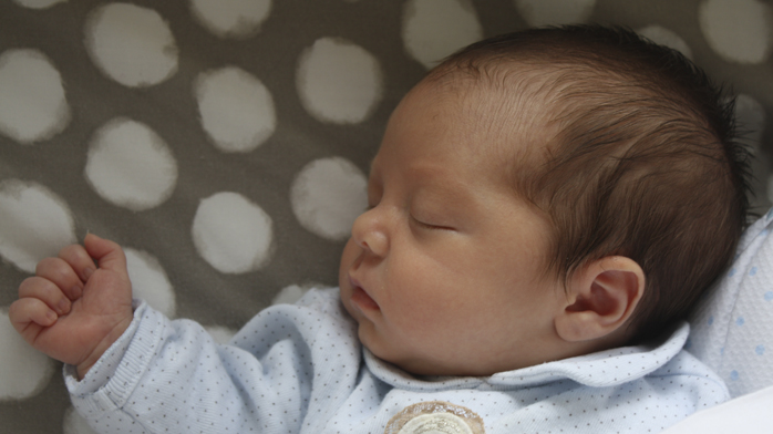 ESTUDIOS GENÉTICOS PEDIATRÍA